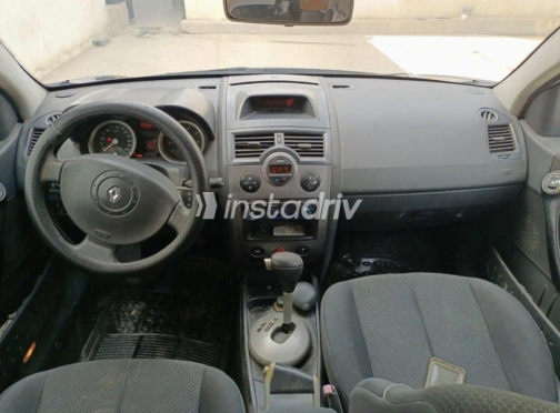 Renault Megane 2005 Dark Blue Automatic Used for Sale in Mohandessin - 7
