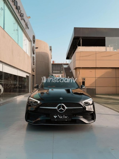 Mercedes C 180 2023 Black Automatic Used for Sale in Cairo - 2