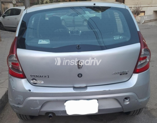 Renault Sandero 2014 Silver Automatic Used for Sale in Heliopolis - 2