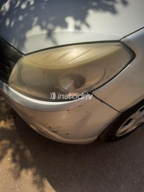 Renault Sandero 2014 Silver Automatic Used for Sale in Heliopolis - 10