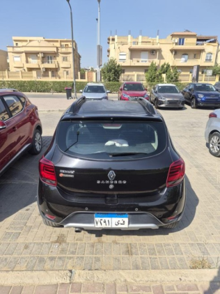 رينو سانديرو  ( ستيب  واى ) 2021 أسود أوتوماتيك مستعملة للبيع في 6 أكتوبر