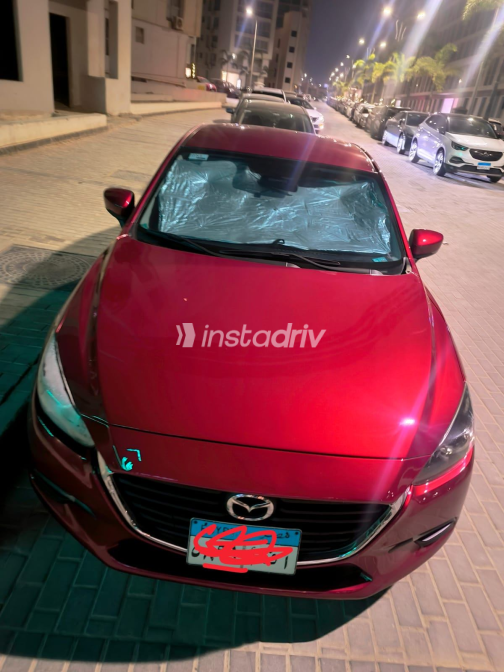 Mazda 3 2019 Red Automatic Used for Sale in Cairo - 7