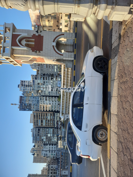 Daewoo Nubira 1998 White Automatic Used for Sale in Alexandria - 7