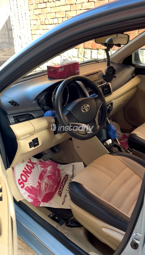 Toyota Yaris 2015 White Automatic Used for Sale in Giza - 2