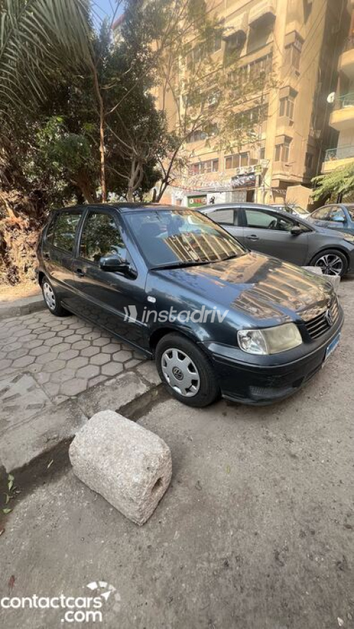 فولكس فاغن بولو 2000 رمادي غامق يدوي مستعملة للبيع في مصر الجديدة - 3