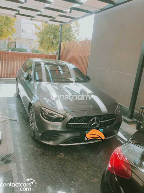 مرسيدس E 300 2021 رمادي أوتوماتيك مستعملة للبيع في الجيزة - 8