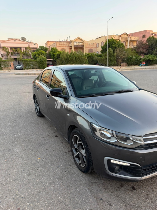 Citroën C Elysee 2023 Gray Automatic Used for Sale in Qalyubia - 6