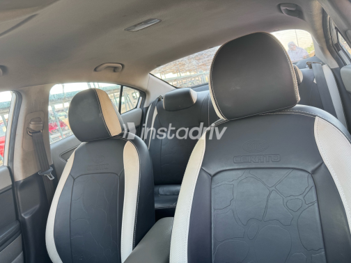 Kia Cerato 2014 Silver Automatic Used for Sale in Asyut - 1