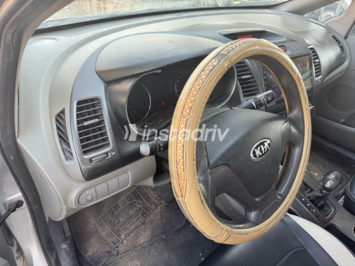 Kia Cerato 2014 Silver Automatic Used for Sale in Asyut - 4