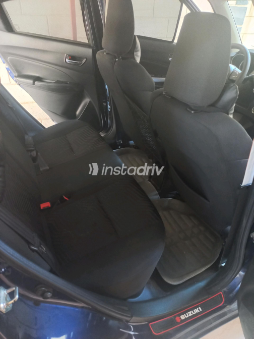 Suzuki Swift 2021 White Automatic Used for Sale in Greater Cairo ( Cairo + Giza) - 3