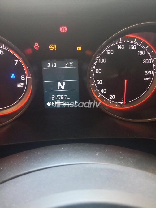 Suzuki Swift 2021 White Automatic Used for Sale in Greater Cairo ( Cairo + Giza) - 6