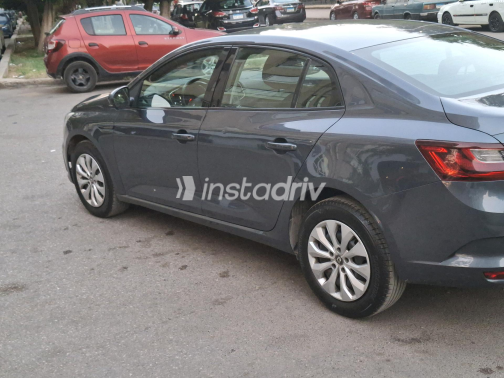 رينو ميجان 2022 رمادي CVT مستعملة للبيع في مصر الجديدة - 1