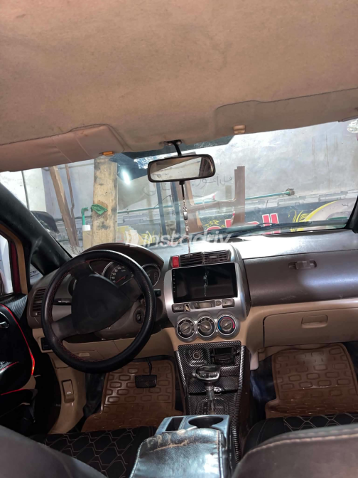Honda City 2005 White Automatic Used for Sale in Cairo - 3