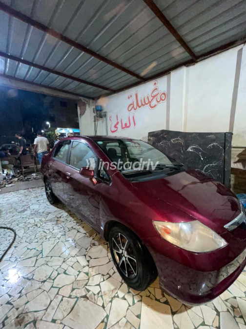 Honda City 2005 White Automatic Used for Sale in Cairo - 6