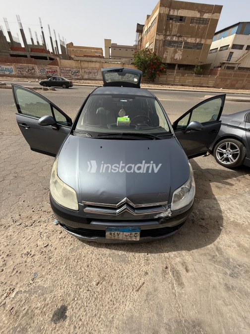 سيتروين C4 2007 رمادي أوتوماتيك مستعملة للبيع في العاشر من رمضان - 5