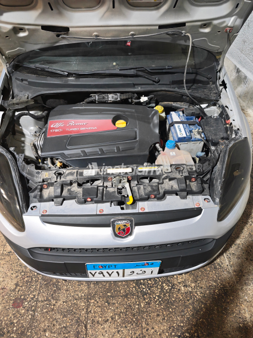 Fiat Punto evo 2016 Silver Automatic Used for Sale in Mokattam - 8