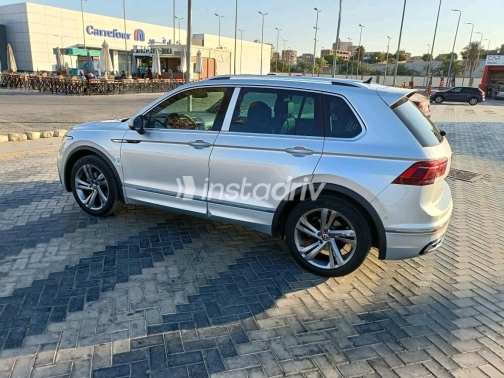 Volkswagen Tiguan 2023 Silver Automatic Used for Sale in Damietta - 2