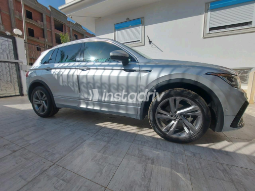 Volkswagen Tiguan 2023 Silver Automatic Used for Sale in Damietta - 3