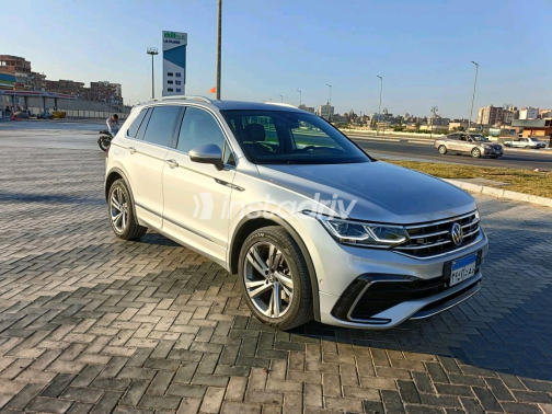 Volkswagen Tiguan 2023 Silver Automatic Used for Sale in Damietta - 7