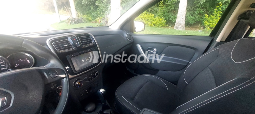 Renault Logan 2015 Black Automatic Used for Sale in Cairo - 3