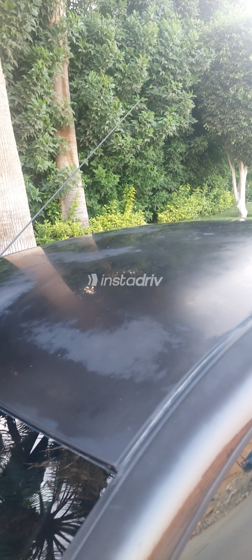 Renault Logan 2015 Black Automatic Used for Sale in Cairo - 7