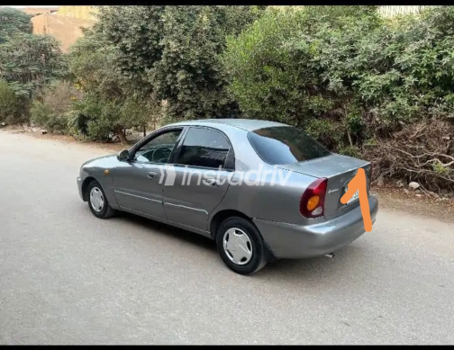 دايو لانوس 2 2006 أخضر يدوي مستعملة للبيع في شيراتون - 1