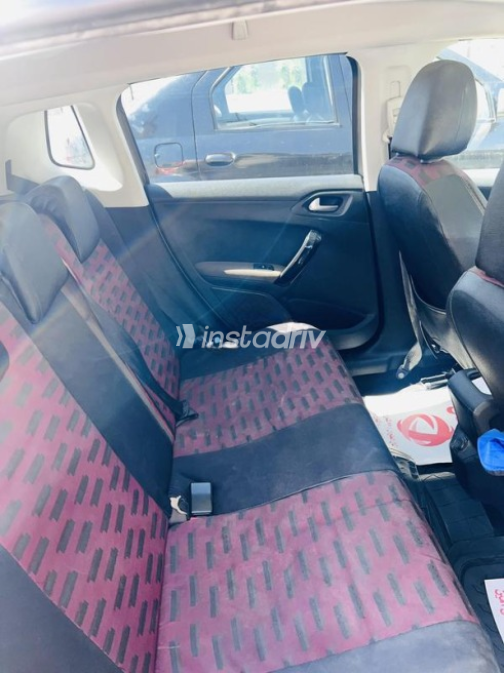 Peugeot 2008 2016 Bronze Automatic Used for Sale in Nasr city - 7