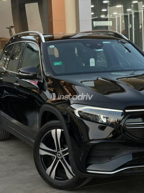 مرسيدس E 350 2024 أسود أوتوماتيك مستعملة للبيع في القاهرة - 8