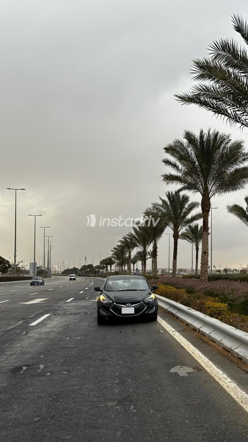 Hyundai Elantra MD 2013 Black Automatic Used for Sale in Cairo - 3