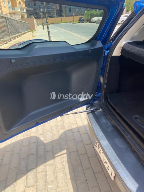 Ford EcoSport 2019 Blue Automatic Used for Sale in Cairo - 10