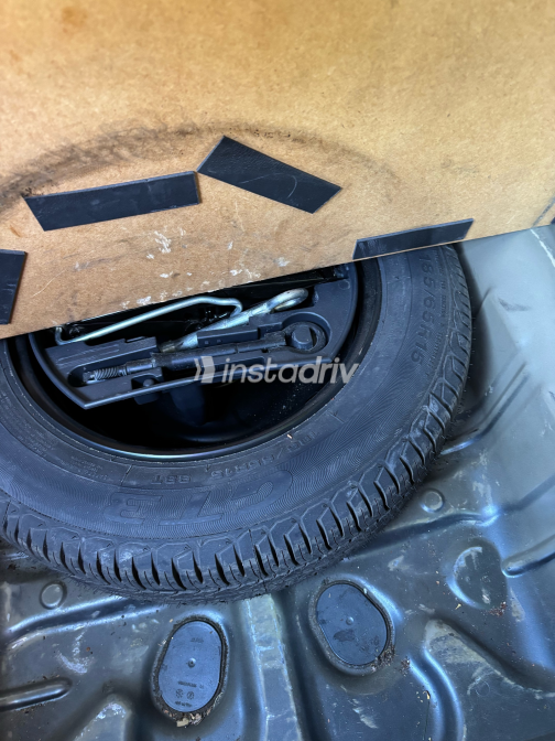 Peugeot 301 2014 Gray Automatic Used for Sale in Cairo - 7