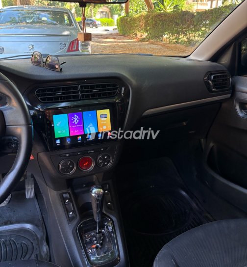 Peugeot 301 2014 Gray Automatic Used for Sale in Cairo - 8