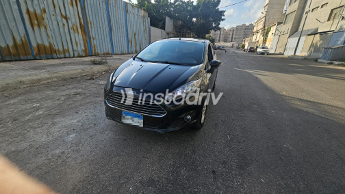 Ford Fiesta 2015 Black Automatic Used for Sale in Alexandria - 3