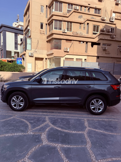 سكودا كودياك 2019 رمادي أوتوماتيك مستعملة للبيع في الجيزة - 1