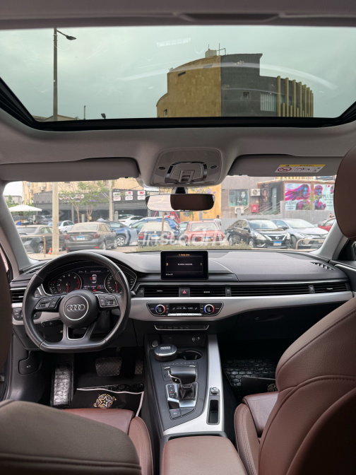 اودي A4 2019 رمادي أوتوماتيك مستعملة للبيع في الجيزة - 1