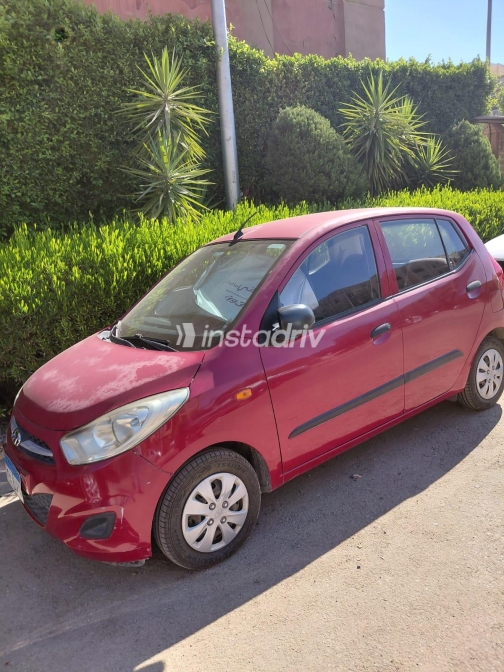 Hyundai I10 2015 White Automatic Used for Sale in Cairo - 2
