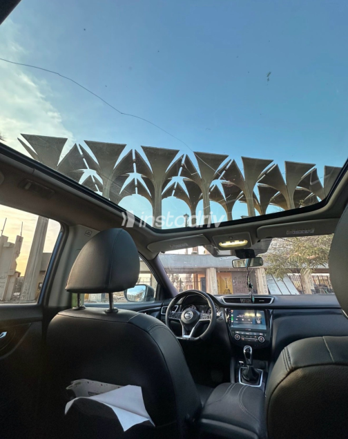 Nissan Qashqai 2020 Blue Automatic Used for Sale in Giza - 3