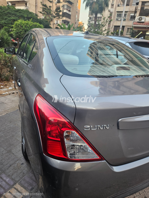 Nissan Sunny 2018 Gray Automatic Used for Sale in Alexandria - 2