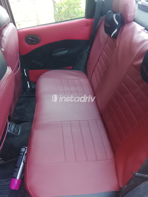 Ford Escort 2000 Gray Manual Used for Sale in Ismailia - 7