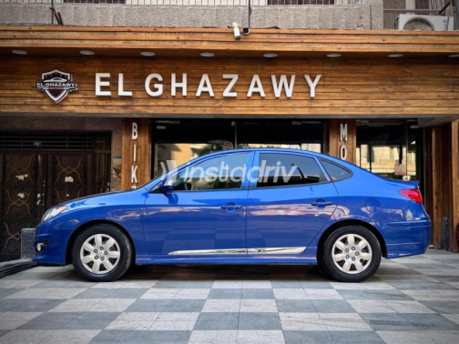 Hyundai Elantra 2022 Dark Blue Automatic Used for Sale in Cairo - 2