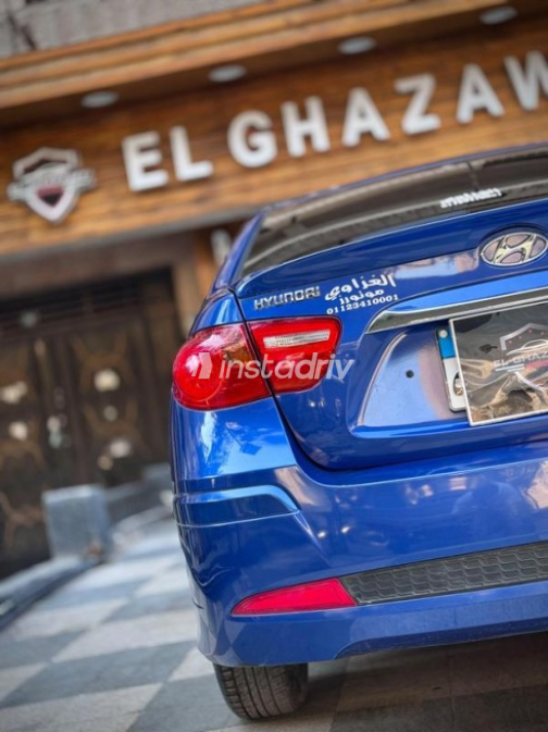 Hyundai Elantra 2022 Dark Blue Automatic Used for Sale in Cairo - 6