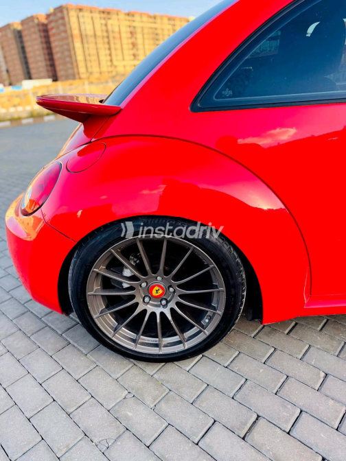 Volkswagen Beetle 2001 Red Automatic Used for Sale in Greater Cairo ( Cairo + Giza) - 4