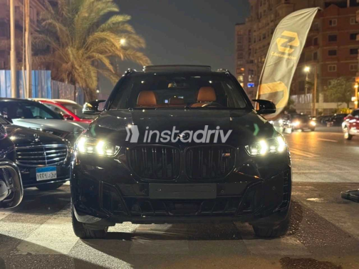 بي ام دبليو X5 2024 أبيض أوتوماتيك مستعملة للبيع في القاهرة الكبرى ( القاهرة - الجيزة) - 3