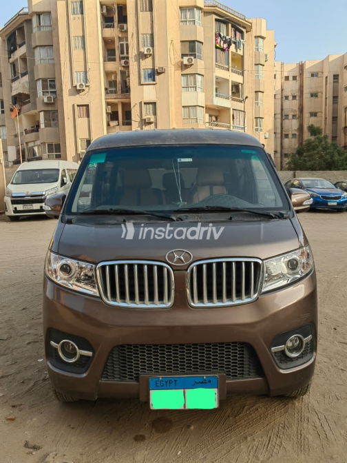 شينراي X30 2024 بني يدوي مستعملة للبيع في القاهرة الكبرى ( القاهرة - الجيزة) - 2