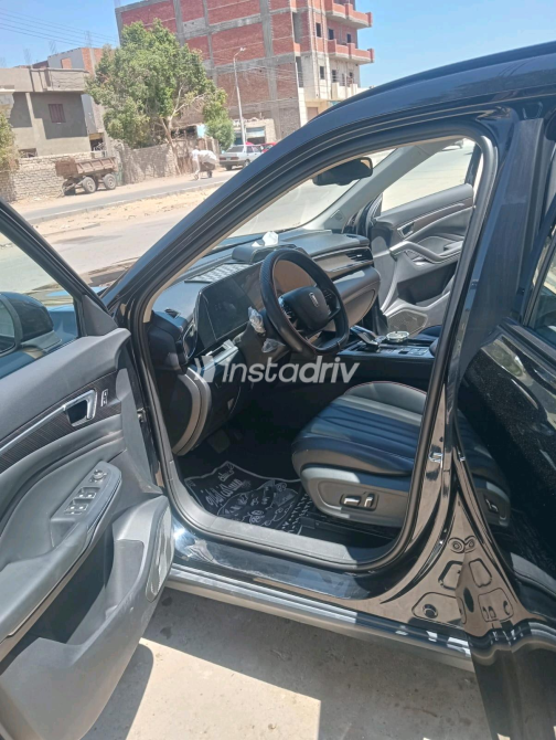 Bestune T55 2025 Black Automatic Used for Sale in Greater Cairo ( Cairo + Giza) - 9