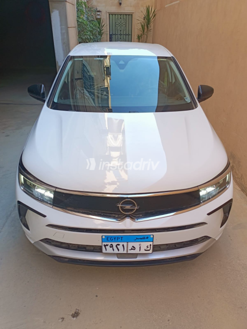 Opel Grandland 2024 White Automatic Used for Sale in Greater Cairo ( Cairo + Giza) - 2