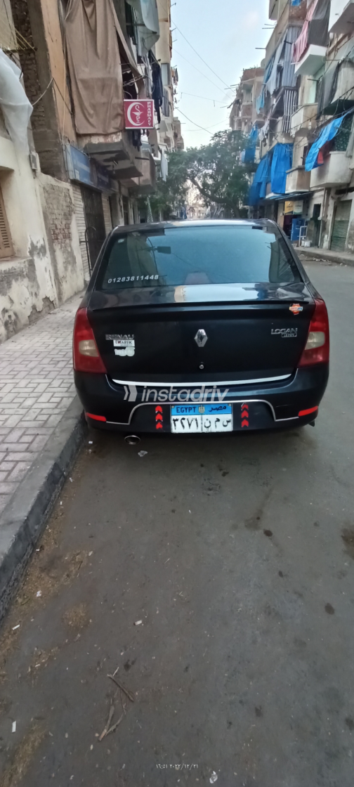 Renault Logan 2012 Gray Manual Used for Sale in Greater Cairo ( Cairo + Giza) - 2