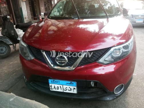 Nissan Qashqai 2017 Red Automatic Used for Sale in Cairo - 1