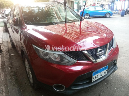 Nissan Qashqai 2017 Red Automatic Used for Sale in Cairo - 3
