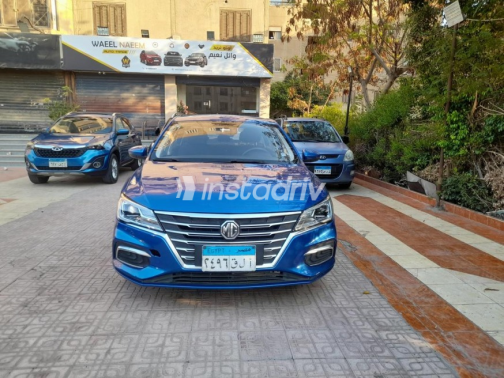 ام جى 5 2021 أزرق غامق أوتوماتيك مستعملة للبيع في مدينة نصر - 1